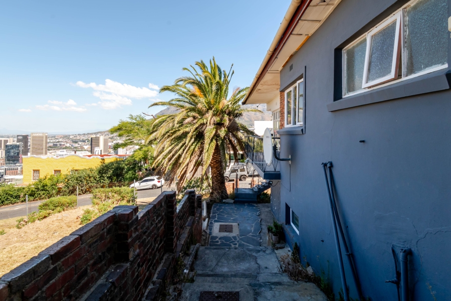 9 Bedroom Property for Sale in Bo Kaap Western Cape